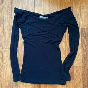 Abercrombie Off-The-Shoulder Ribbed Longsleeve Top